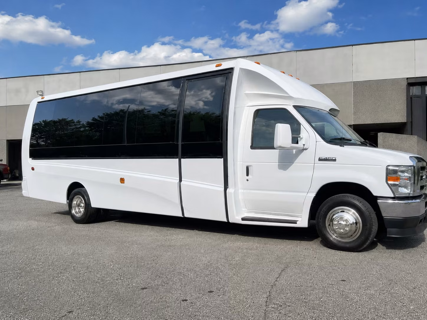 18 passenger minibus
