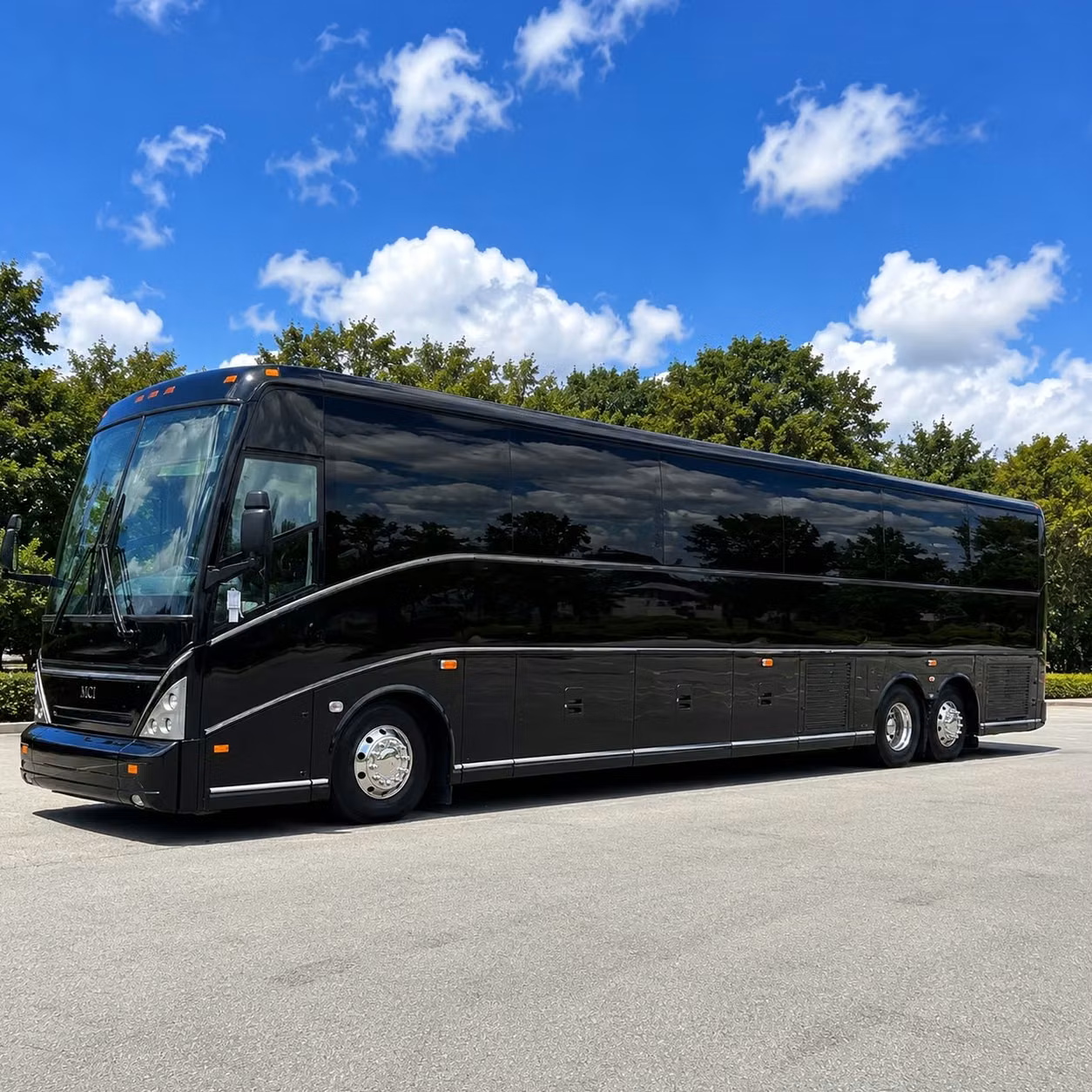 lakewood wedding shuttle bus rentals that keep your guests on schedule
